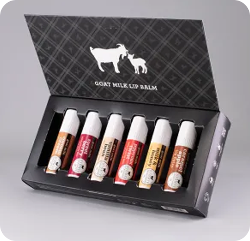 4-snap-shut-Lip-Balm-Boxes